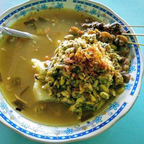 Kupang Lontong Kartolo